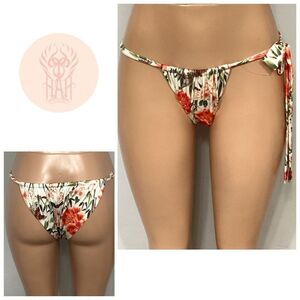New. HOT AS HELL floral bikini bottom. NSRP $98. Small